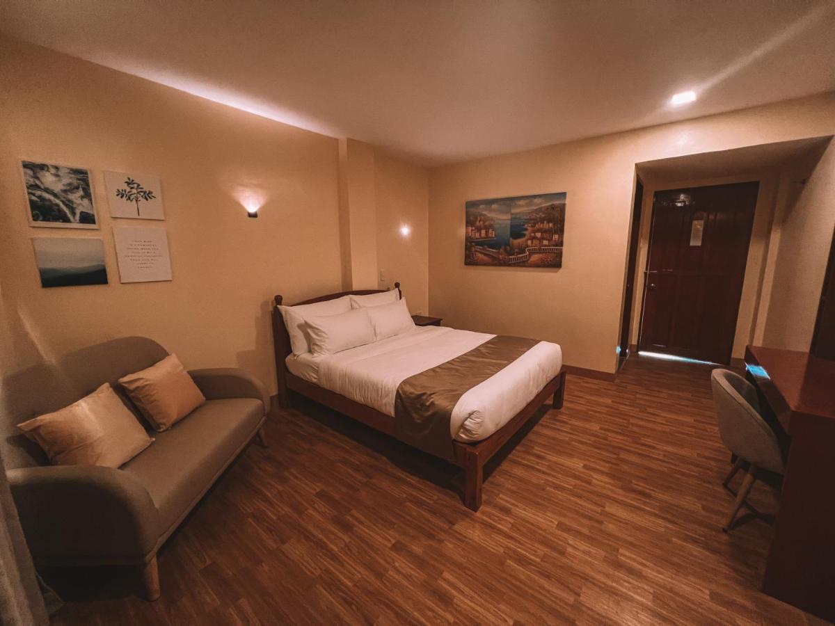 Rufana Suites Moalboal Buitenkant foto